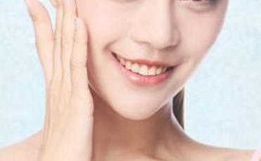 杭州小陰唇縮小手術(shù)2023價目表手術(shù)收費標準展示(2023杭州小陰唇縮小手術(shù)參考價為：6491元)