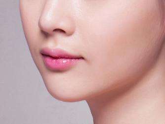 廈門微創(chuàng)手術(shù)除皺手術(shù)現(xiàn)在市場費(fèi)用是多少(2023廈門微創(chuàng)手術(shù)除皺手術(shù)參考價為：6112元)