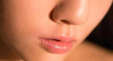 濟(jì)南微創(chuàng)綜合隆鼻價(jià)格一般是多少(2023濟(jì)南微創(chuàng)綜合隆鼻參考價(jià)為：5480元)