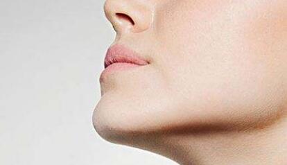 上海電波拉皮祛黑眼圈價目表2023版放出(上海交通大學第一人民醫(yī)院整形外科電波拉皮祛黑眼圈參考價：6726元)