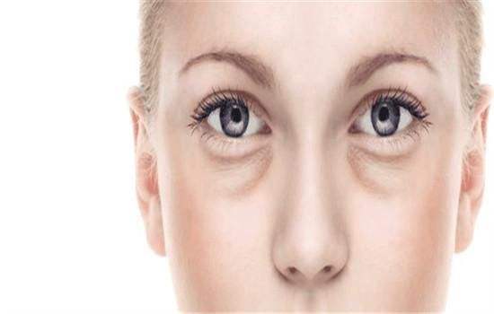 溫州細(xì)胞激活眼睛細(xì)紋手術(shù)費(fèi)用2023版查詢(溫州皇家醫(yī)療美容門診部細(xì)胞激活眼睛細(xì)紋參考價(jià)：3710元)