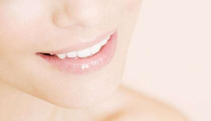 成都生長(zhǎng)紋嗨體填充的費(fèi)用多少錢(qián)公開(kāi)一覽(成都軍事大學(xué)生長(zhǎng)紋嗨體填充參考價(jià)：5743元)