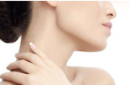 惠州細胞填充唇紋收費價格表2023明細上線(惠州中信醫(yī)院細胞填充唇紋參考價：4982元)