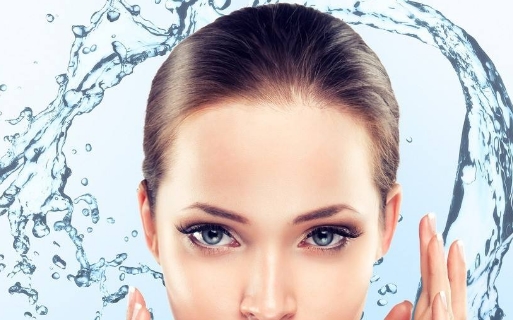 武漢微晶去妊娠紋的報(bào)價(jià)一般需要多少錢(qián)一次(武漢光澤皇后整形醫(yī)院微晶去妊娠紋參考價(jià)：5646元)