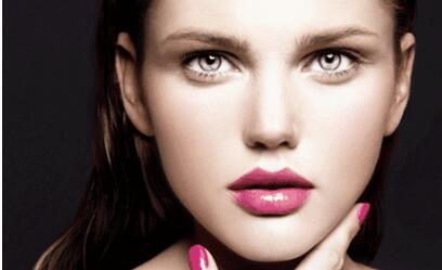 溫嶺水滴動感豐胸價格如何確定呢(溫嶺第一人民醫(yī)院整形外科水滴動感豐胸參考價：5072元)