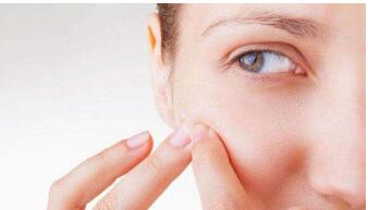 青島水動(dòng)力抽脂瘦背價(jià)位表(價(jià)格明細(xì))(山東青島博士醫(yī)學(xué)美容醫(yī)院水動(dòng)力抽脂瘦背參考價(jià)：5231元)