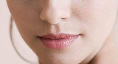 福州嗨體去魚尾紋治療價位表預(yù)覽(福州瑞麗醫(yī)療美容門診部嗨體去魚尾紋參考價：3990元)