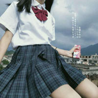 秦?zé)樺?></div>
                            <div   id=