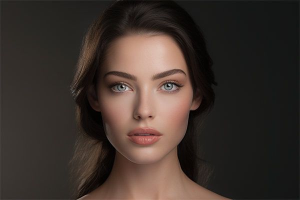 歐陽春醫(yī)生隆鼻怎么樣？中家醫(yī)資深專家坐診