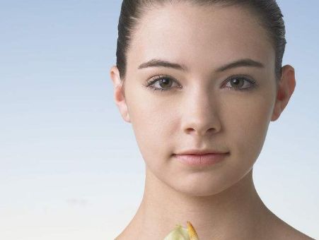 廣州整鼻子哪家醫(yī)院好？整鼻子價(jià)格表、人氣醫(yī)生信息、案例分享