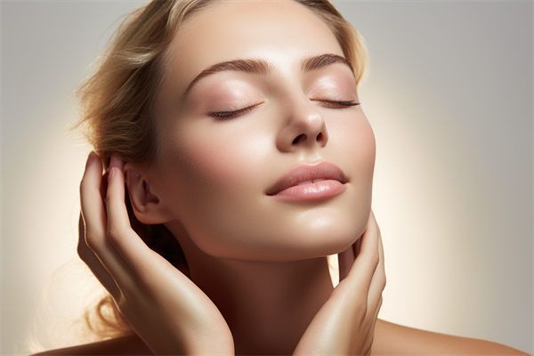 體驗(yàn)西安張耀坤美容外科診所，揭秘其特色和價(jià)格