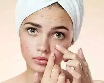 武漢美萊VS亞太：專業(yè)整形醫(yī)院實(shí)力大比拼，深度分析助你選擇！