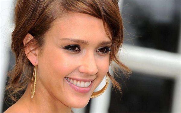 上海知顏醫(yī)療美容：醫(yī)院實(shí)力揭秘，醫(yī)生名單及項(xiàng)目解析