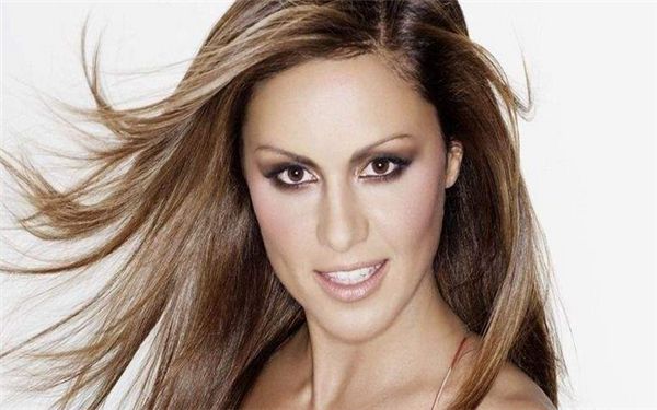 鄭州眼科醫(yī)院：全飛秒手術(shù)14800、半飛秒手術(shù)9800、ICL晶體植入27800