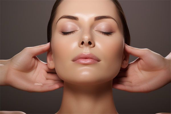 大連口碑美容院推薦：六家實(shí)力與口碑兼具的變美之選