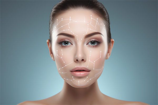 深圳陳星光主任傲諾拉下皺襞隆乳技術(shù)論壇參與