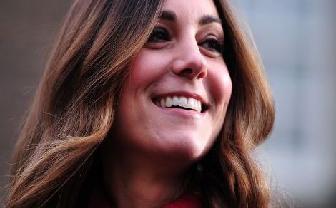 娜高假體豐胸的安全性與效果：深度解析與使用須知