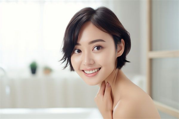 國(guó)內(nèi)雙鄂手術(shù)權(quán)威醫(yī)院推薦：上海愉悅美聯(lián)臣、重慶松山醫(yī)院