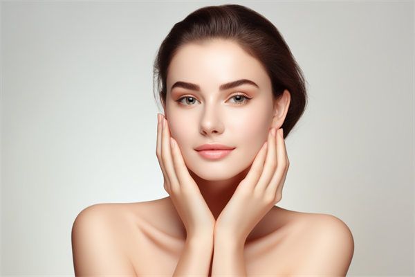 昆明靠前的面部埋線提升醫(yī)院和醫(yī)生推薦，網(wǎng)友親身評(píng)價(jià)