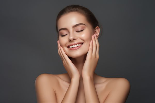 鄭州帝爾美整形美容門診部：實(shí)力實(shí)力，口碑醫(yī)生，價(jià)格透明